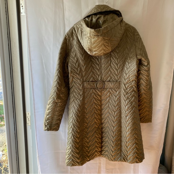 Via Spiga jacket zig zag quilted midi puffer SZ S. NWOT Color Sage. - Picture 2 of 15